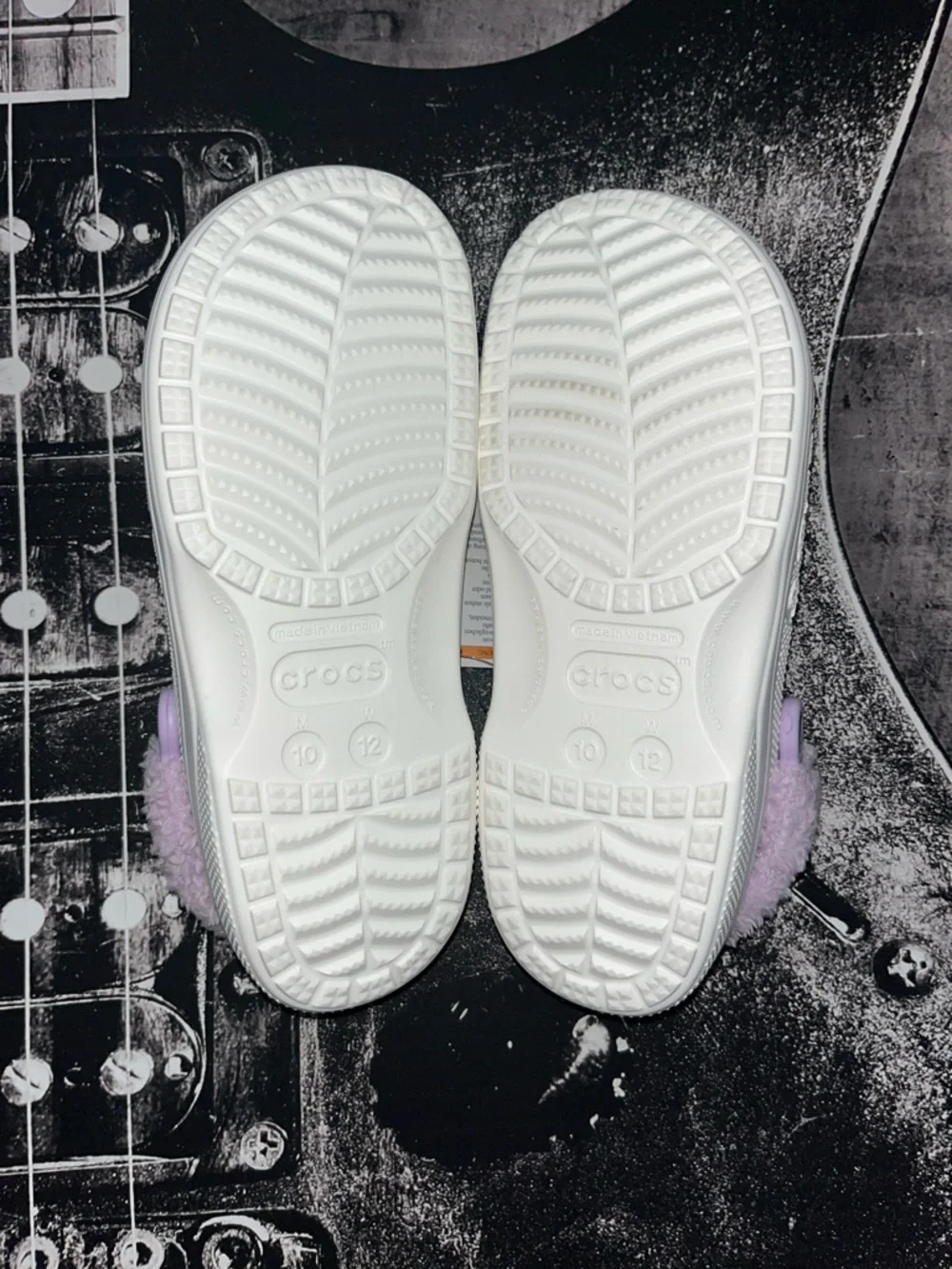 NWT CROCS